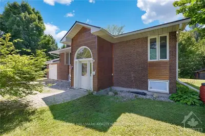 Detached in Manotick - Kars - Rideau Twp and Area