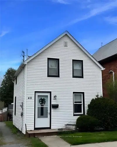 40 Charles Street, Brockville, On K6v 1t2