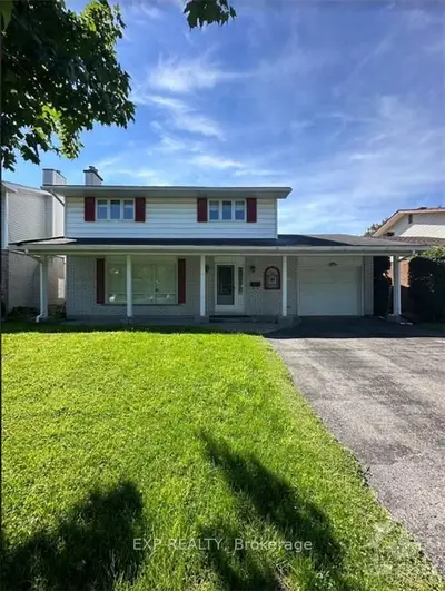 2722 Hickson Crescent, Parkway Park - Queensway Terrace S And Area, On K2h 6y6