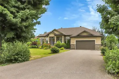 6480 Apple Orchard Road, Greely - Metcalfe - Osgoode - Vernon And Area, On K4p 0b1
