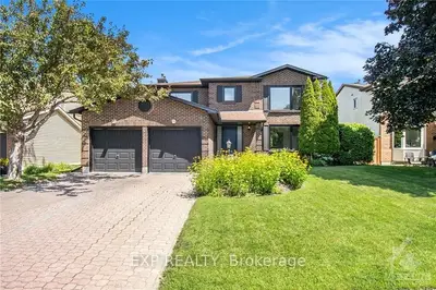 Detached in South of Baseline to Knoxdale
