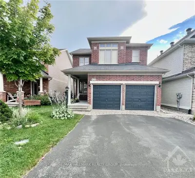 Detached in Barrhaven