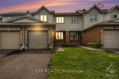18 Drumso Street, Hunt Club - South Keys And Area, On K1t 3y2