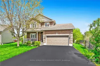 32 Renoir Drive, Russell, On K0a 1w0