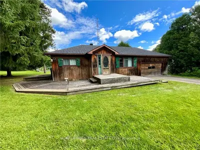 Detached in Elizabethtown-Kitley