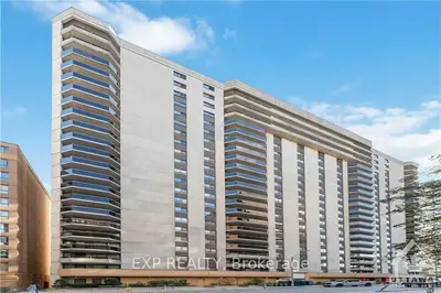 470 Laurier Avenue W 705, Ottawa Centre, On K1r 7w9