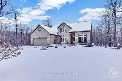 5 Windsor Crescent, Rideau Lakes, On K0g 1l0