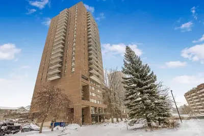 505 ST LAURENT Boulevard 602, Manor Park - Cardinal Glen and Area, ON K1K 3X4