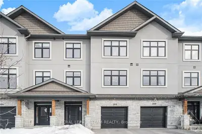 166 Salisbury Street, Carp - Huntley Ward, On K0a 1l0