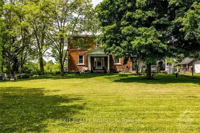 Detached in Tay Valley