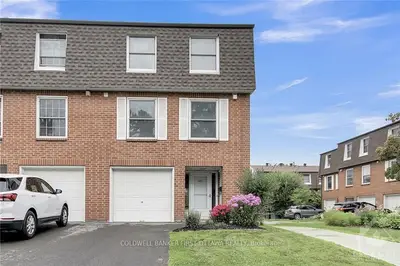 Condo Townhouse in Mooneys Bay - Carleton Heights and Area