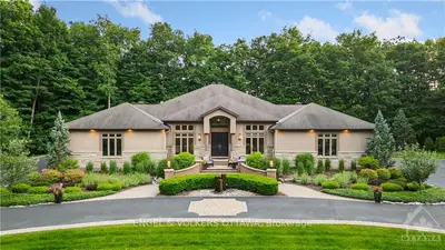 Detached in Orleans - Cumberland and Area