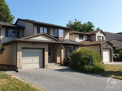 69 Pinetrail Crescent, South Of Baseline To Knoxdale, On K2g 5b2