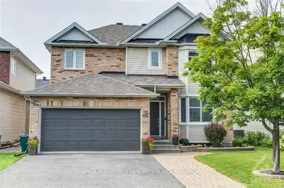 Detached in Barrhaven