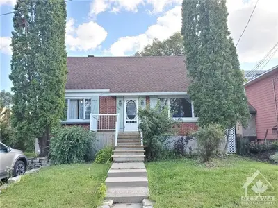 Detached in Overbrook - Castleheights and Area