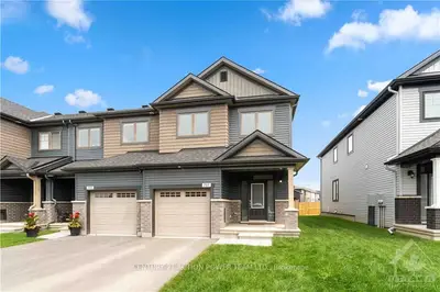 Att/Row/Townhouse in Orleans - Cumberland and Area