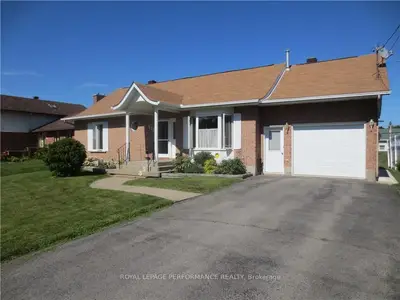 Detached in North Glengarry