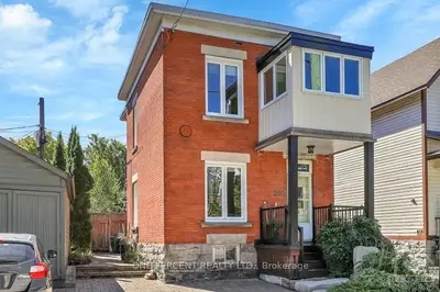 Detached in Ottawa Centre