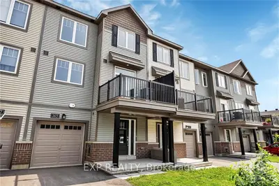 Att/Row/Townhouse in Kanata