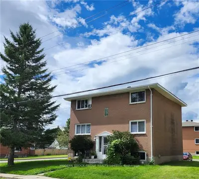 Triplex in Prescott