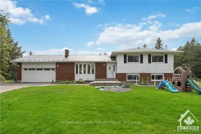 6545 Old Richmond Road, Bells Corners And South To Fallowfield, On K2a 2z0
