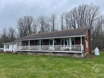 12 Brydges Road, Greater Madawaska, On K0j 1g0