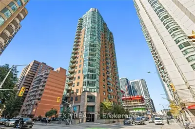 445 Laurier Avenue 303, Ottawa Centre, On K1r 0a2
