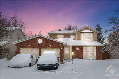 27 Rockcress Gardens, South Of Baseline To Knoxdale, On K2g 5a6