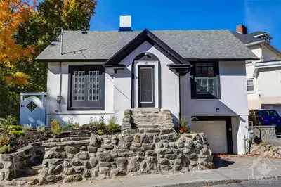 65 ACACIA Avenue, New Edinburgh - Lindenlea, ON K1M 0P5