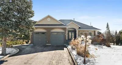 6966 LAKES PARK Drive, Greely - Metcalfe - Osgoode - Vernon and Area, ON K4P 1P1