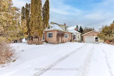 3259 Lake Dore Road, North Algona Wilberforce, On K0j 1x0