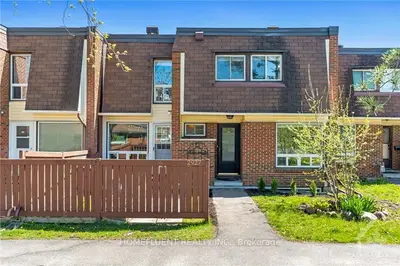2927 Fairlea Crescent, Hunt Club - South Keys And Area, On K1v 8v9