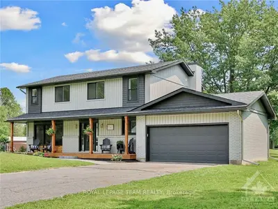 Detached in Manotick - Kars - Rideau Twp and Area
