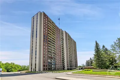 Condo Apartment in Overbrook - Castleheights and Area