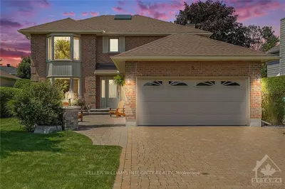 Detached in Stittsville - Munster - Richmond