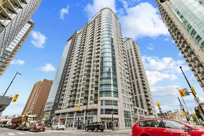 242 Rideau Street 2409, Lower Town - Sandy Hill, On K1n 0b7