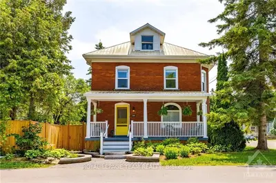 Detached in Merrickville-Wolford
