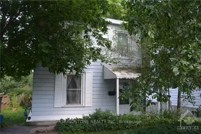 Detached in Westboro - Hampton Park