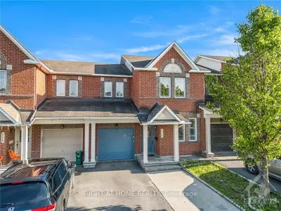 Att/Row/Townhouse in Barrhaven