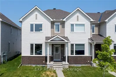Att/Row/Townhouse in Barrhaven