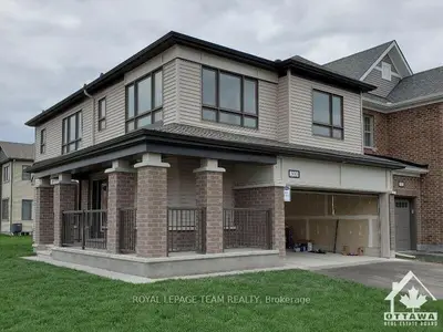 Detached in Barrhaven