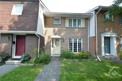 Condo Townhouse in Mooneys Bay - Carleton Heights and Area