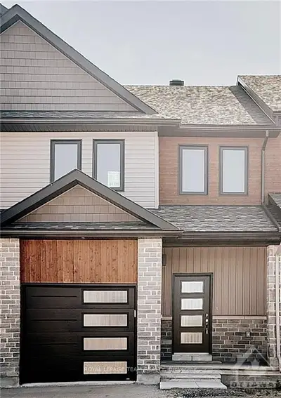 Att/Row/Townhouse in Arnprior