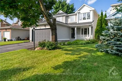Detached in Barrhaven