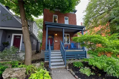 Detached in Ottawa Centre