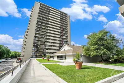 Condo Apartment in Vanier and Kingsview Park