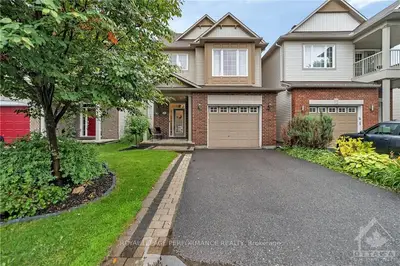 Detached in Barrhaven