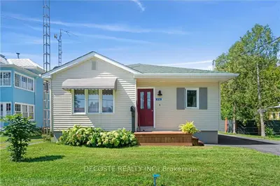 Detached in North Glengarry