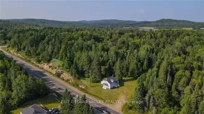 Detached in Madawaska Valley