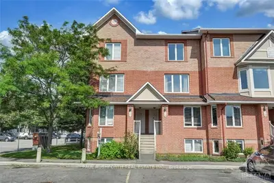 Condo Apartment in Orleans - Cumberland and Area